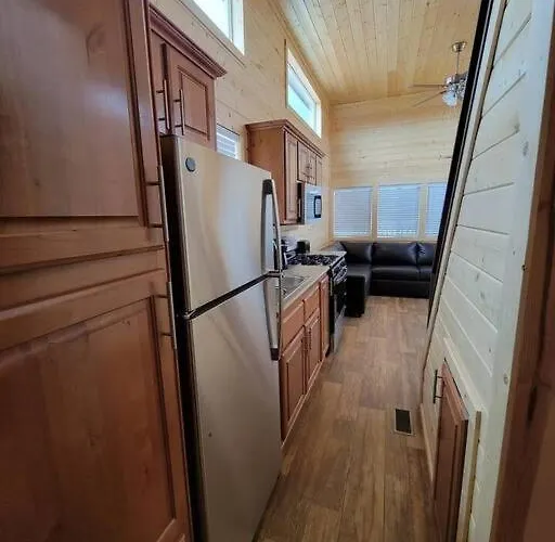 Chalet 036 Tiny Nr Grand Canyon South Rim Sleeps 8 - Full Kitchen Valle
