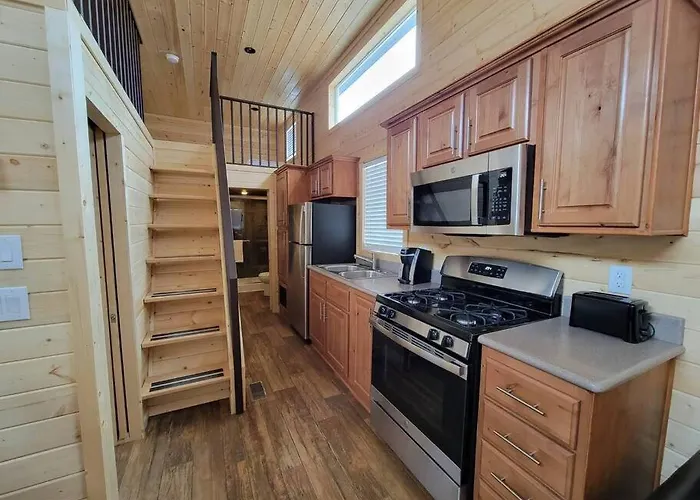 Chalet 036 Tiny Nr Grand Canyon South Rim Sleeps 8 - Full Kitchen *