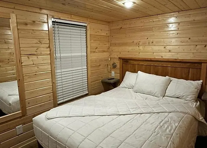 Chalet 036 Tiny Nr Grand Canyon South Rim Sleeps 8 - Full Kitchen Valle